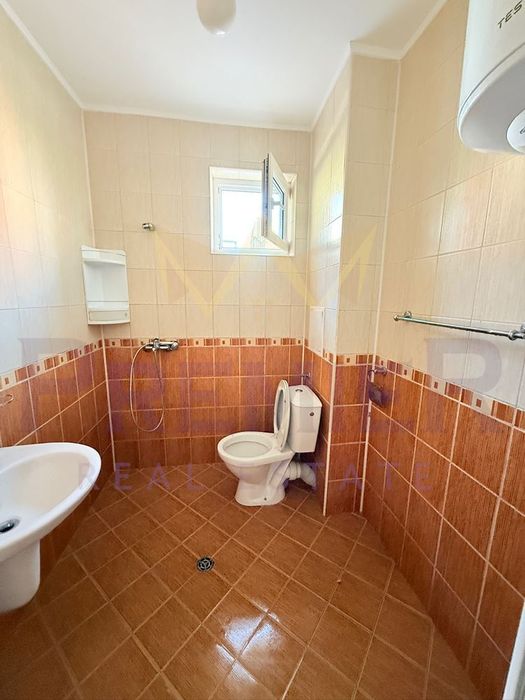 Продава се Двустаен апартамент в к.к. Слънчев бряг - 85 кв.м за 480 €/кв.м - Снимка #4