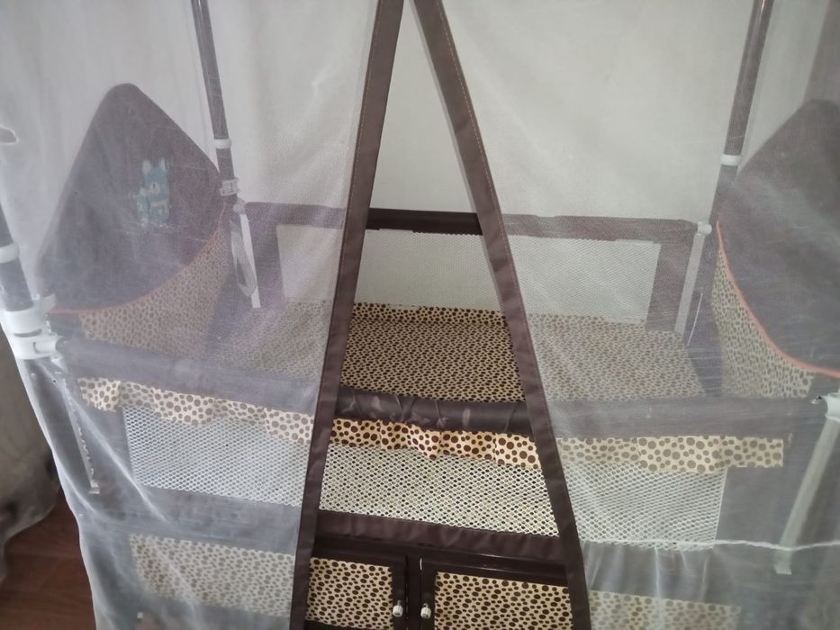 Продаю  кроватку