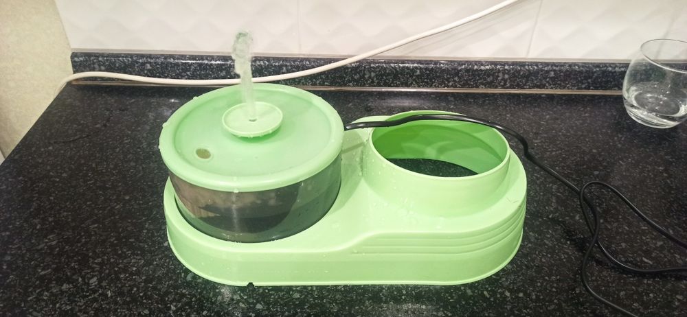 Кошачий поильник