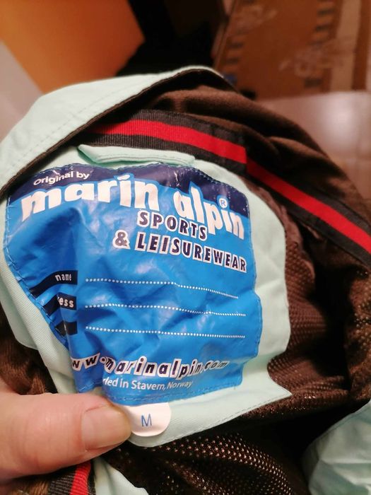 Дамски предпазни ветроходни якета