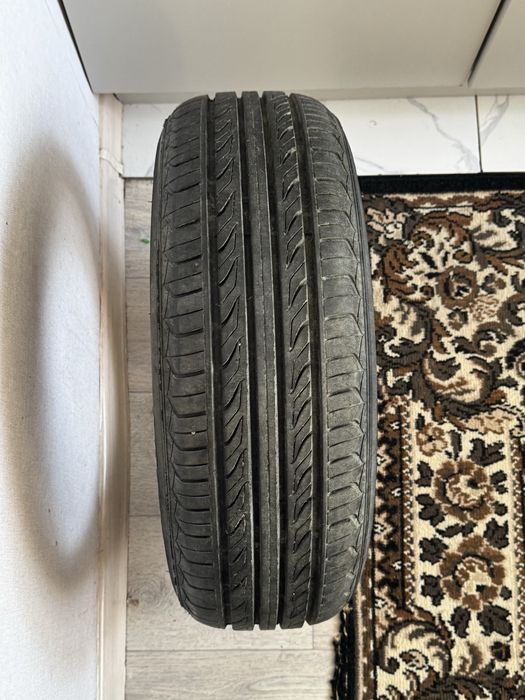 Продам шины 195/65R15