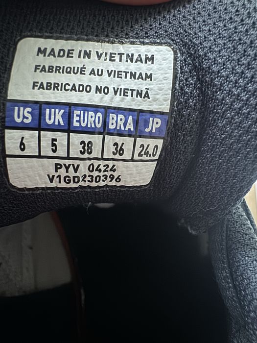 Кроссовки Mizuno  для волейбола