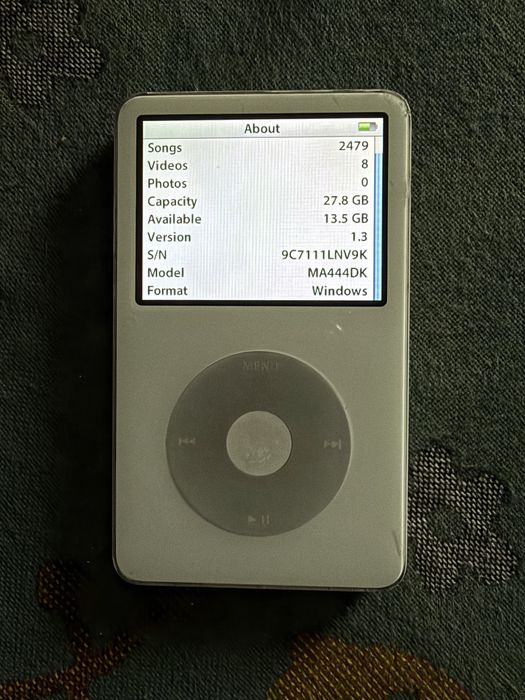 Ipod classic 30 gb!