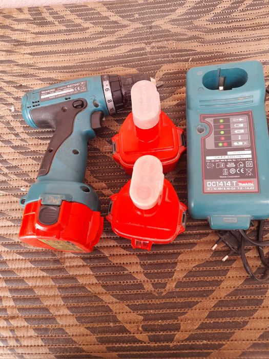 Masina de insurubat MAKITA 6270D