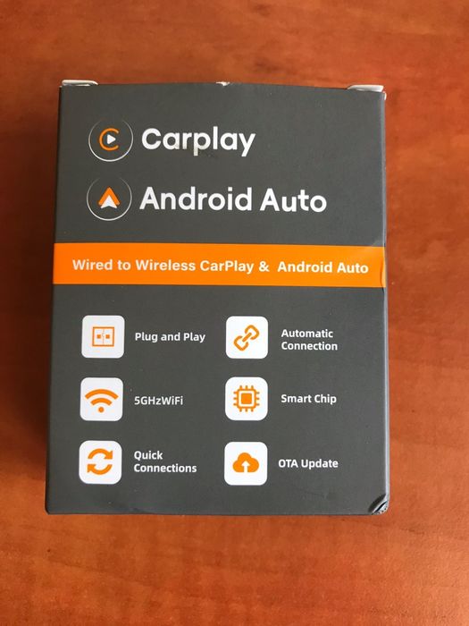 Adaptor wireless CarPlay si Android Auto
