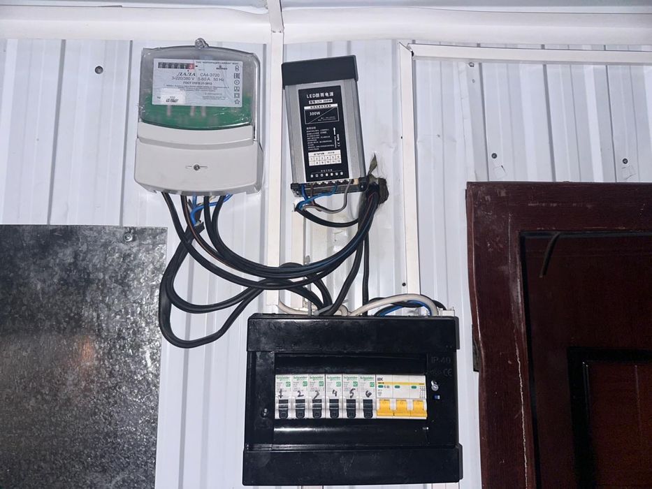 Продам киоск с холодильником