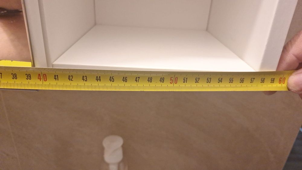 Dulăpior cu oglinda baie model Ikea stare impecabila