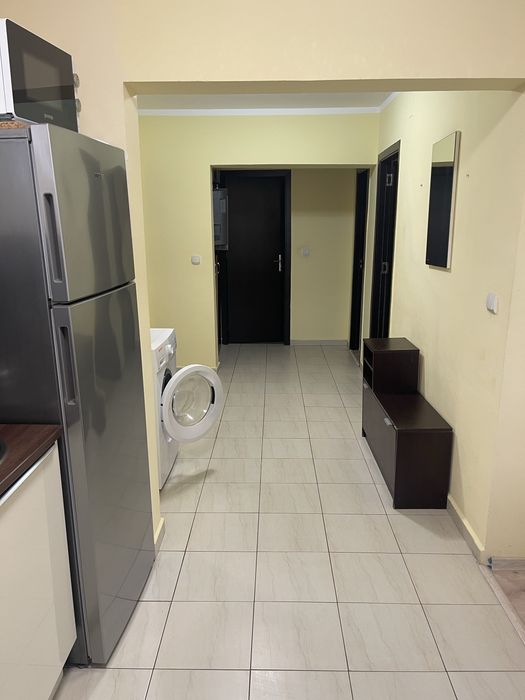 Inchiriez Ap 3 dormitoare FSEGA Iullius Mall