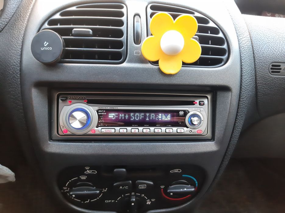 MP3-CD-авто радио KENWOOD - Като Ново