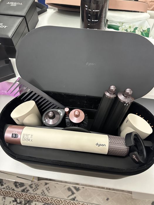 Дайсон оригинал.