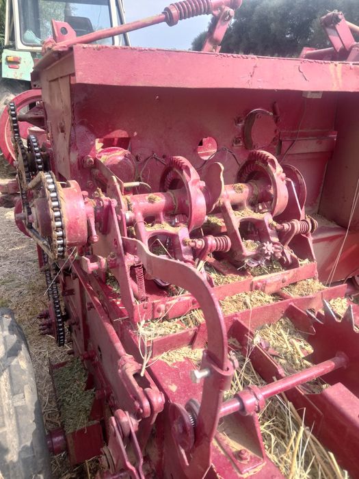 Киргиз пресс подборщик