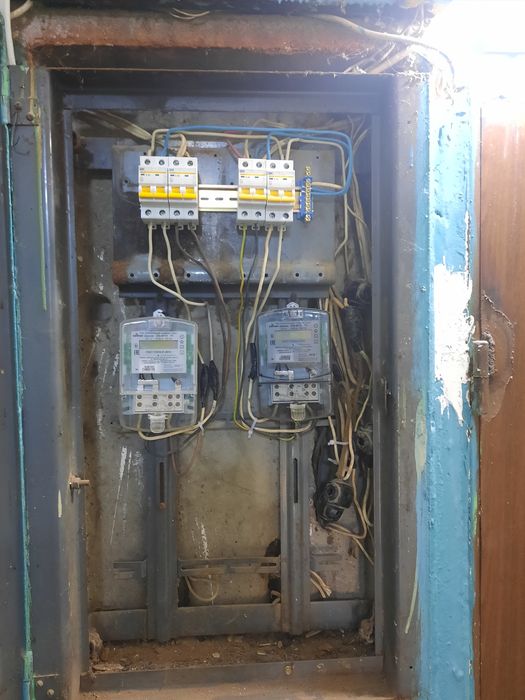 Электрик 24/7 услуги