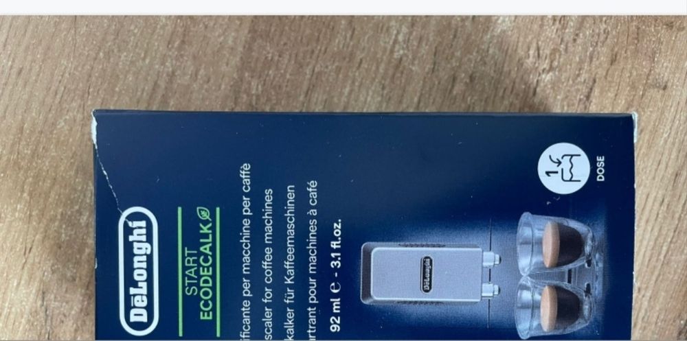 Продам кофе машина Delonghi.