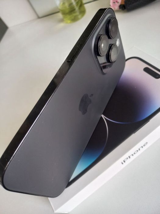 Продам Iphone 14 pro 256gb