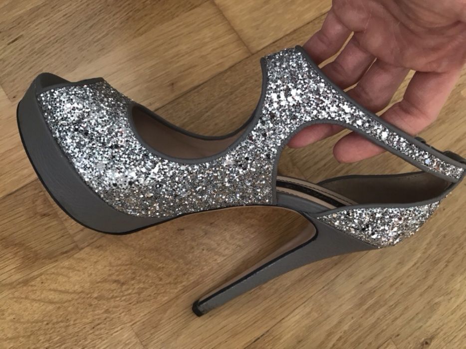 Pantofi Musette argintii