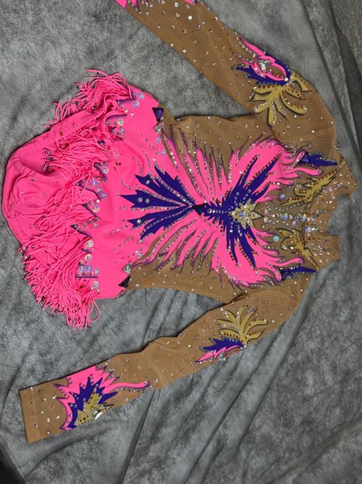 Купальник для художественной гимнастики