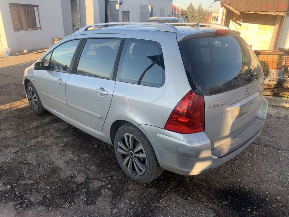 Peugeot 307 SW 1.6HDI 109кс. 2006г. - НА ЧАСТИ