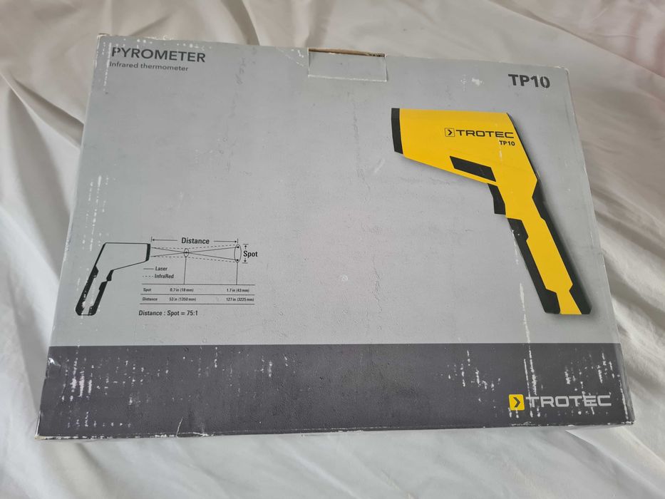 Pirometru Profesional TROTEC TP10, Dual laser