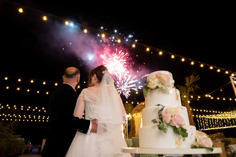 Foc artificii exterior, fum greu, vulcani artificii, oglinda magică !