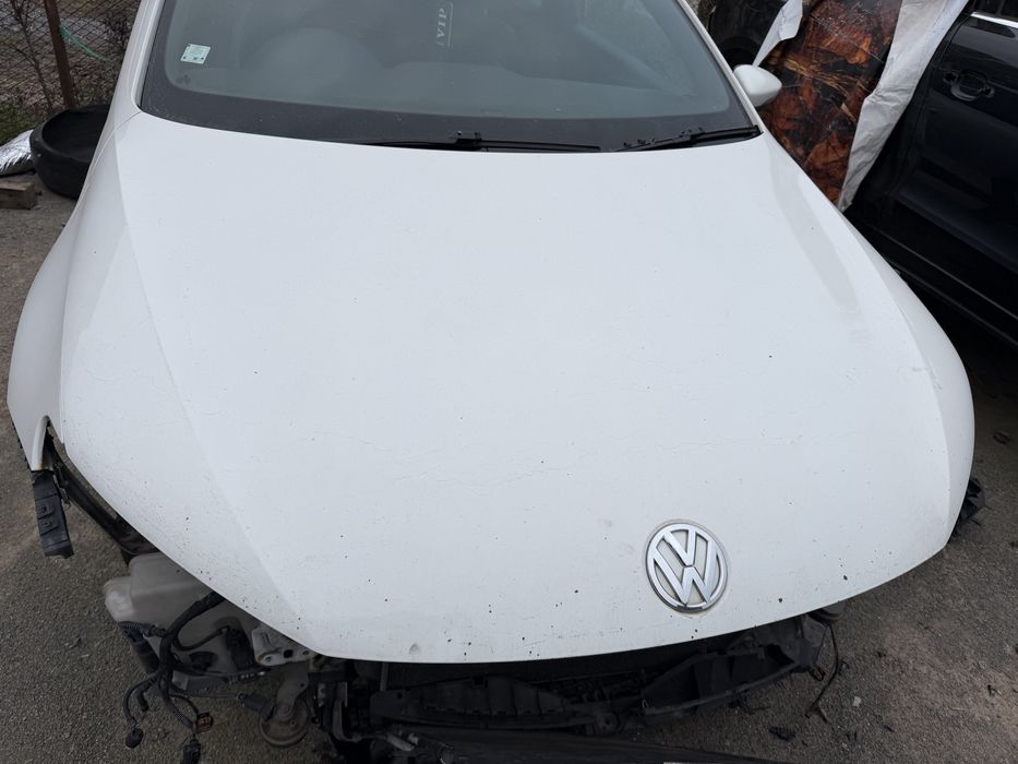 Преден капак от фв скироко / vw scirocco