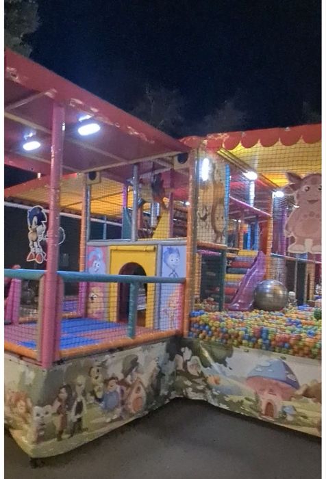 Аттракцион мобильный лабиринт