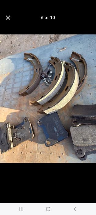 Продавам части от Мерцедес 124 е200 седан и комби