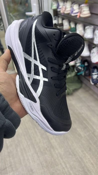 Кроссовки последня пара Скидка