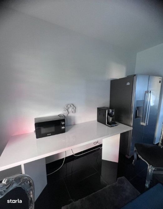 Casa de lux, mobilata complet, in imobil tip triplex, Floresti, Teilor