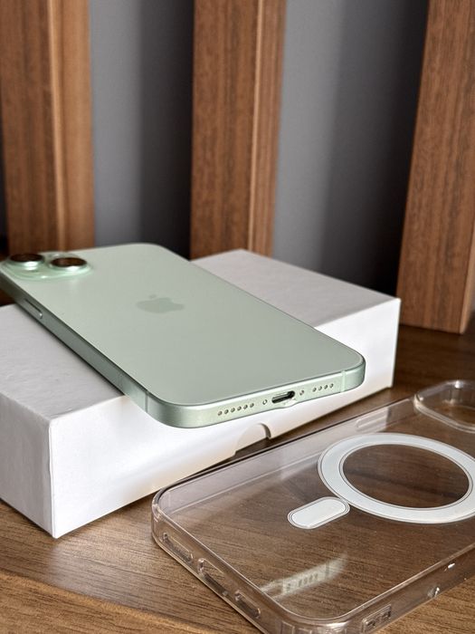 Iphone 15 Plus - Green