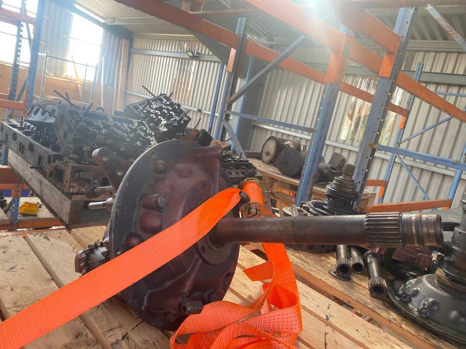 pinioane carcasa sateliti Massey Ferguson 2680 , 2640 , 3650