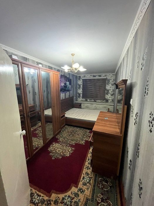 Chorsu bozor oldida  oila va talabalarga ijara
 #Шайхантахур