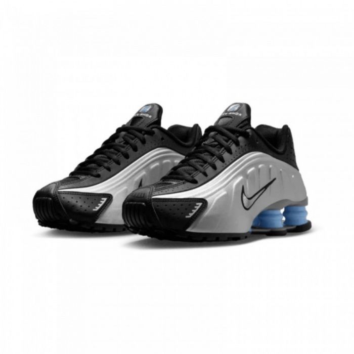 Adidasi NIKE SHOX R4 eur 42