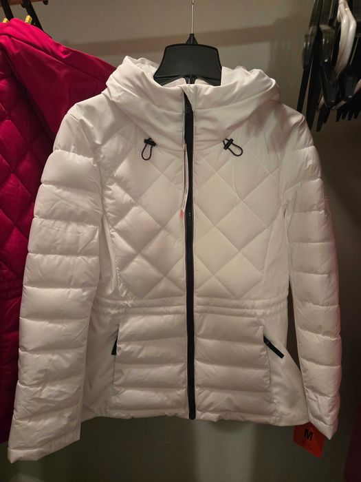 Tommy Hilfiger Ladies' Quilted Jacket размери М и L ново дамско яке