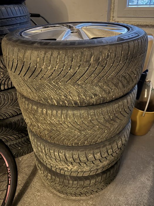 Vand cauciucuri 225 50 R17-98Y  all season