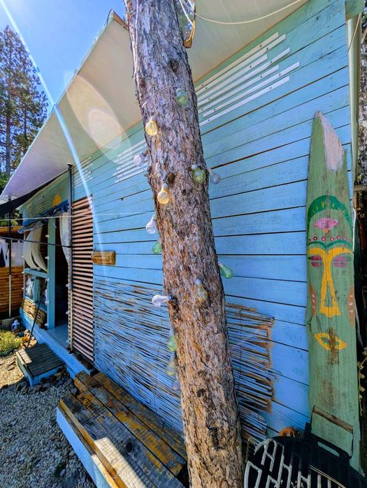 Продавам каравана с навес на къмпинг Созопол еко