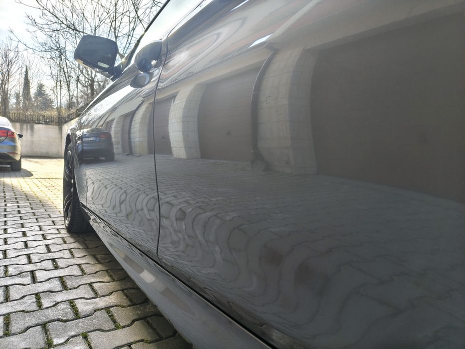 Полиране на автомобили с нанасяне на керамична вакса