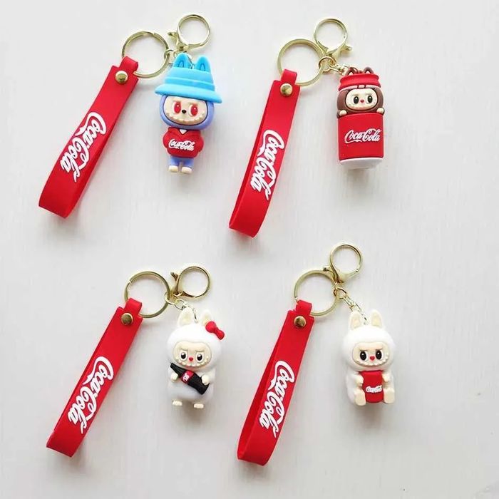 Лабубу Ключодържател Labubu Coca Cola, Лабубу Кока Кола