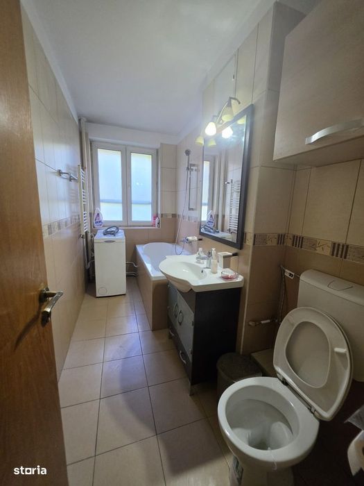 Apartament 3 camere Cornisa etaj II
