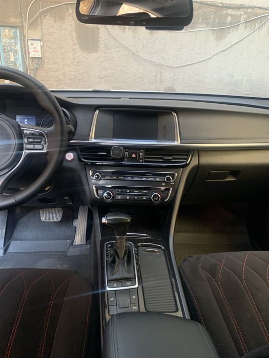 Продам KIA K5 2019 год