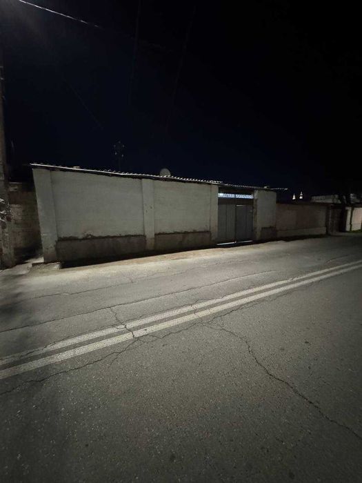 Хороший дом 4 комнаты с вьездом Земли 2,5 сотки ул. Белола Нозима