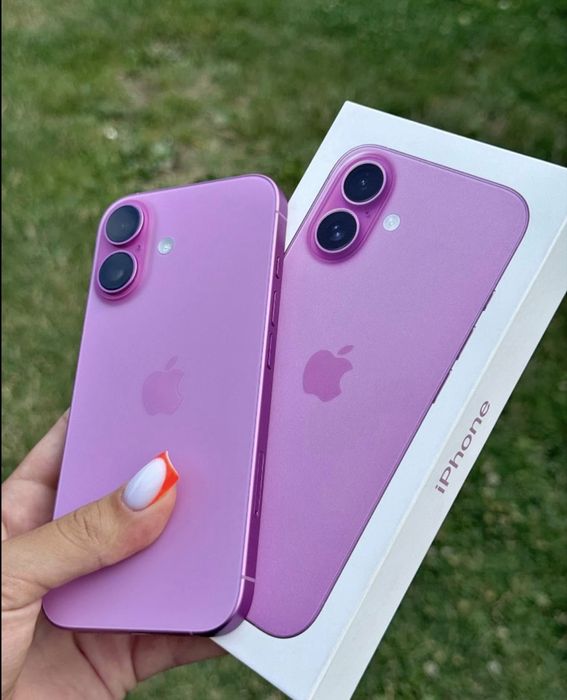 Vand Iphone 16 Pink 128 GB ca Nou!