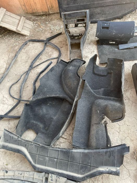 Продам запчасти на Ауди С4