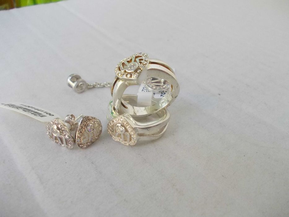 Set bijuterii din argint cu zirkonii