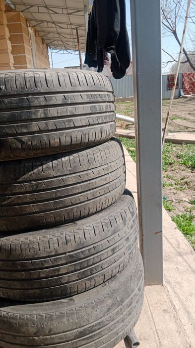 Продается шины 16размер