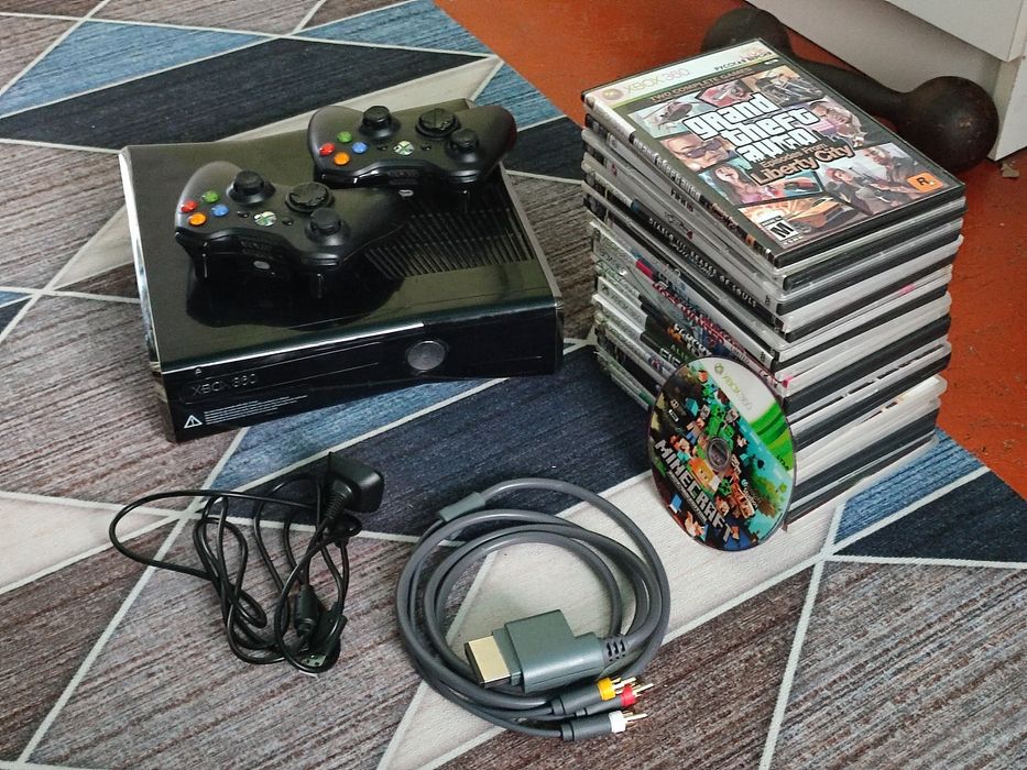 Приставка xbox 360 slim