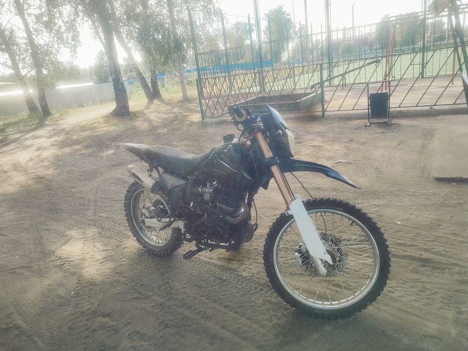 продам эндуро мотоцикл