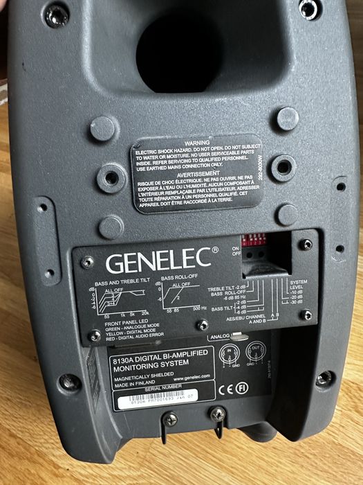 monitoare studio genelec 8130a
