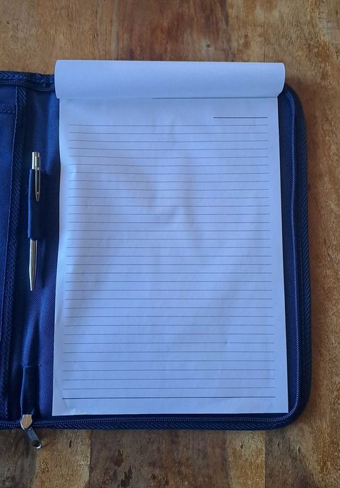 папка луксозна за документи с цип синя размер A4