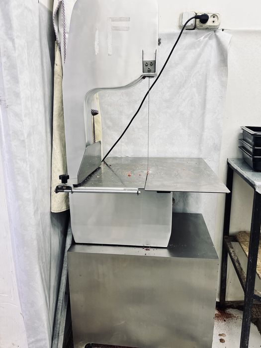 Холодильник     2шт