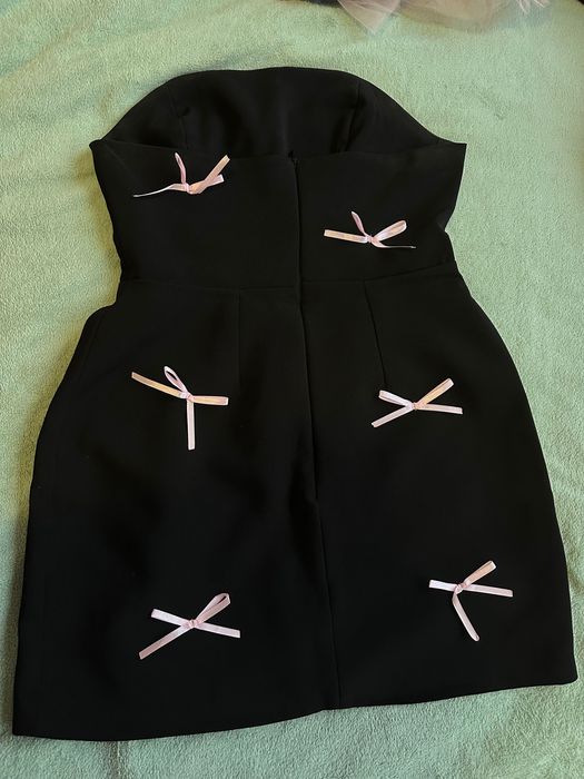 Черна рокля с панделки LM Flowers